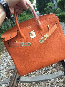 嘉興普拉達廣州包包一手貨源批發直銷，誠招微信代理